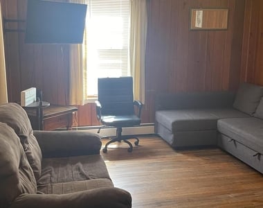 127 Hancock Avenue - Photo Thumbnail 13