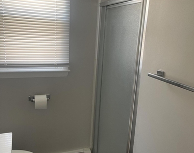 127 Hancock Avenue - Photo Thumbnail 5