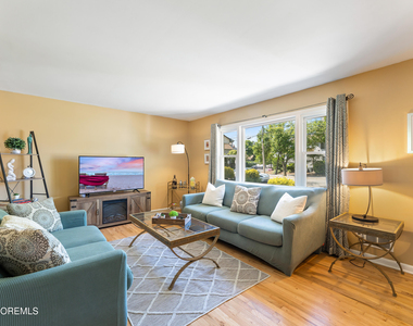 2202 Beach Boulevard - Photo Thumbnail 11