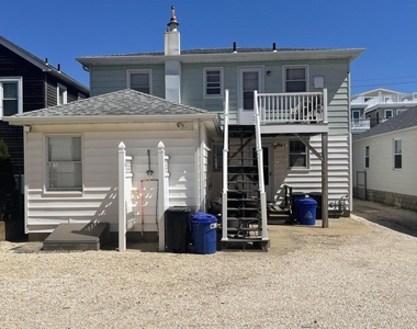 127 Hancock Avenue - Photo Thumbnail 11