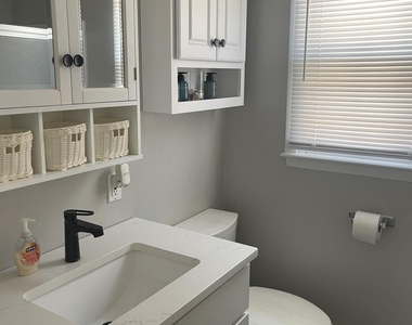 127 Hancock Avenue - Photo Thumbnail 8