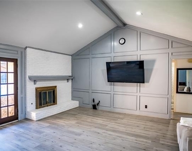 3706 Bishop Hill Drive - Photo Thumbnail 30