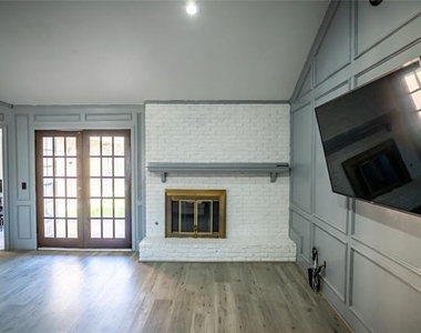 3706 Bishop Hill Drive - Photo Thumbnail 26