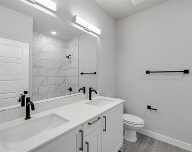 4028 Clovis Street - Photo Thumbnail 19