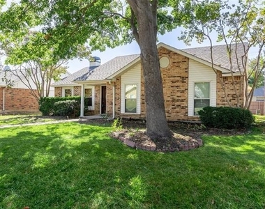 1512 Jabbet Drive - Photo Thumbnail 2