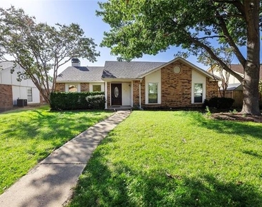 1512 Jabbet Drive - Photo Thumbnail 3
