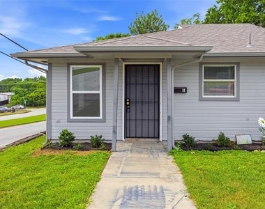 2701 18th Street - Photo Thumbnail 5