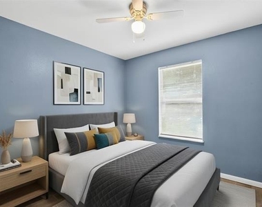 2701 18th Street - Photo Thumbnail 2