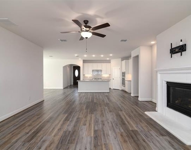 4532 Westminster Avenue - Photo Thumbnail 20