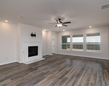 4532 Westminster Avenue - Photo Thumbnail 18