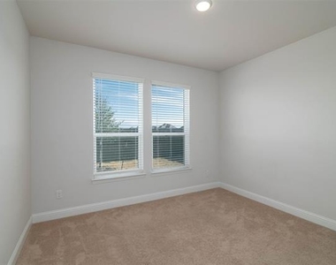 4532 Westminster Avenue - Photo Thumbnail 28
