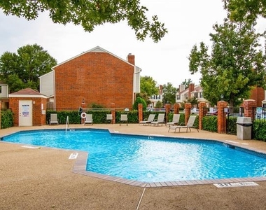 226 Samuel Boulevard - Photo Thumbnail 19