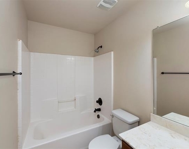 382 Armstrong Lane - Photo Thumbnail 22