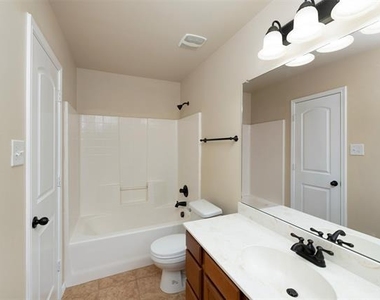 382 Armstrong Lane - Photo Thumbnail 16