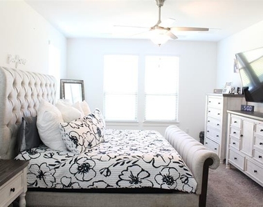 5101 Beechtree Lane - Photo Thumbnail 12