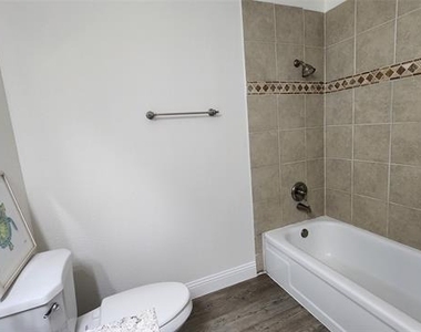 1619 Glenhill Lane - Photo Thumbnail 22