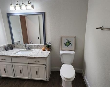 1619 Glenhill Lane - Photo Thumbnail 23