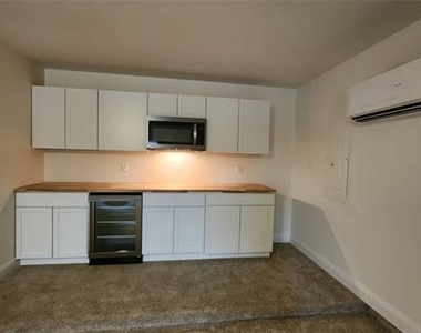 1619 Glenhill Lane - Photo Thumbnail 36