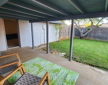 1619 Glenhill Lane - Photo Thumbnail 35