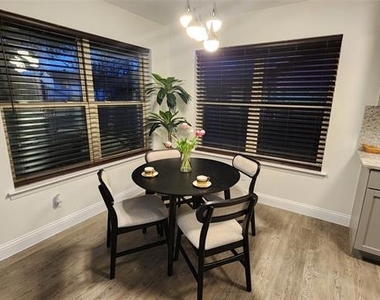 1619 Glenhill Lane - Photo Thumbnail 12