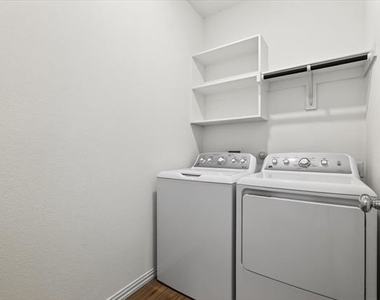 11500 Woody Creek Trail - Photo Thumbnail 14