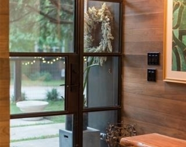 9003 Eustis Avenue - Photo Thumbnail 10