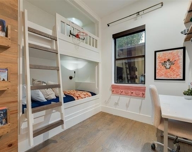 9003 Eustis Avenue - Photo Thumbnail 27