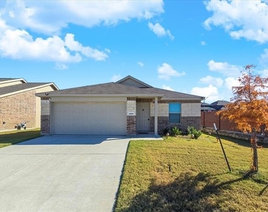 8665 Becker Avenue - Photo Thumbnail 1