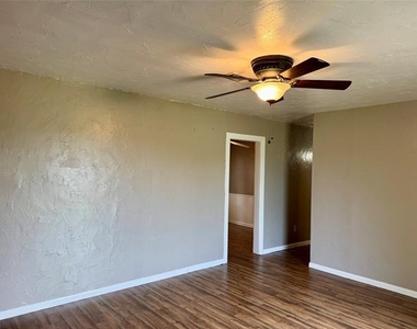 1197 Fm 697 - Photo Thumbnail 6