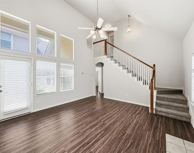 1237 Chattahoochee Drive - Photo Thumbnail 15