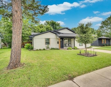 206 E Chico Drive - Photo Thumbnail 1