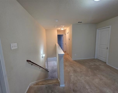 4504 Cormorant Drive - Photo Thumbnail 10