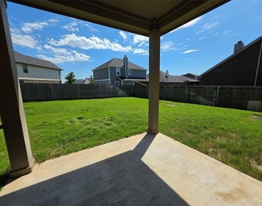 4504 Cormorant Drive - Photo Thumbnail 27