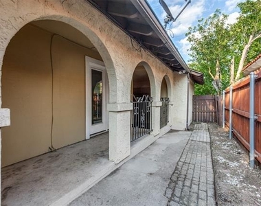 14372 Haymeadow Circle - Photo Thumbnail 2