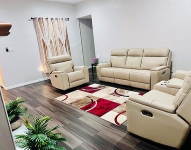 3408 Beech Street - Photo Thumbnail 22