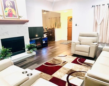 3408 Beech Street - Photo Thumbnail 12