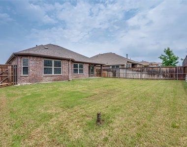 6120 Hightower - Photo Thumbnail 24