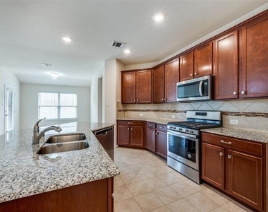 6120 Hightower - Photo Thumbnail 11