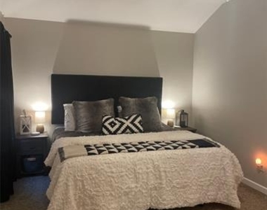 1638 Merchant Street - Photo Thumbnail 9