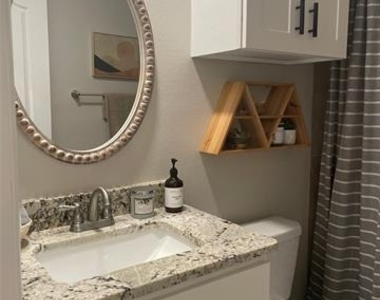 1638 Merchant Street - Photo Thumbnail 12