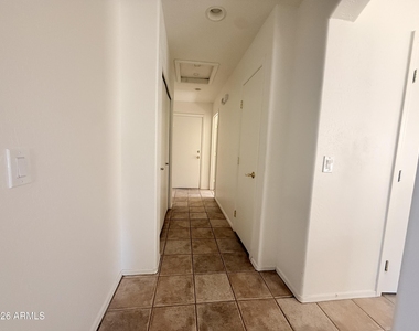 2618 N 107th Lane - Photo Thumbnail 23