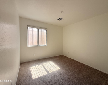 2618 N 107th Lane - Photo Thumbnail 37