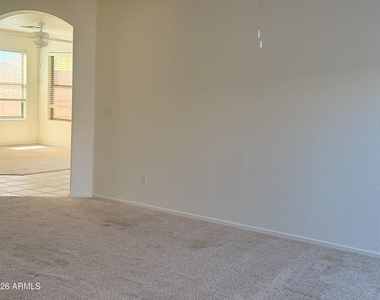 2618 N 107th Lane - Photo Thumbnail 9