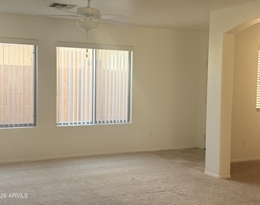 2618 N 107th Lane - Photo Thumbnail 10