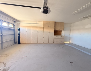 2618 N 107th Lane - Photo Thumbnail 47