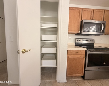 2618 N 107th Lane - Photo Thumbnail 32