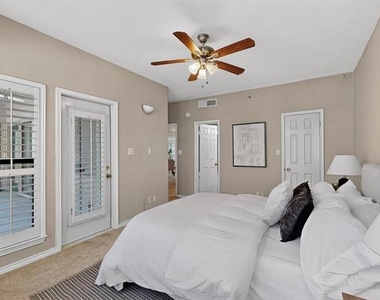 3105 San Jacinto Street - Photo Thumbnail 16