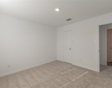 1275 Western Yarrow Avenue - Photo Thumbnail 27