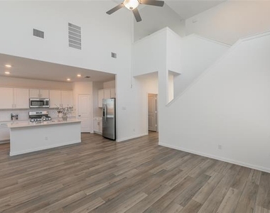 1275 Western Yarrow Avenue - Photo Thumbnail 5