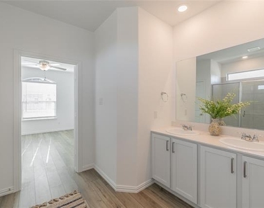 1275 Western Yarrow Avenue - Photo Thumbnail 14